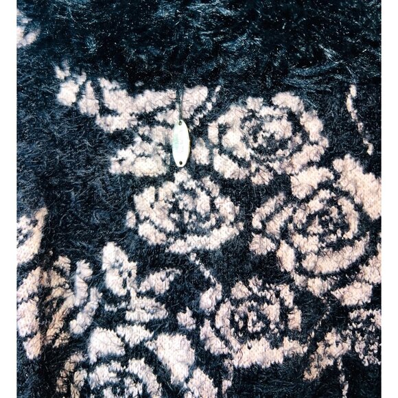 Black Rivet Pink & Black Fuzzy Floral Button-Up Long Coat Faux Fur Front Pockets - Picture 3 of 3